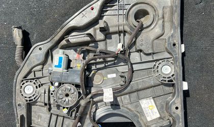 Стеклоподъемник задней левойправой двери Kia Ceed