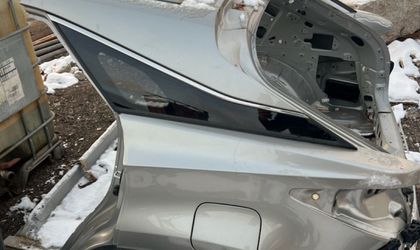 Четверть Крыло заднее левое Lexus RX4 
