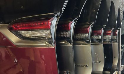 Крышка багажника Toyota RAV4 XA50