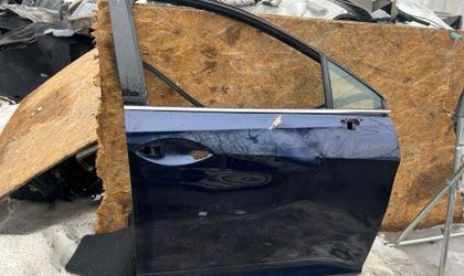 Дверь передняя правая Lexus RX350