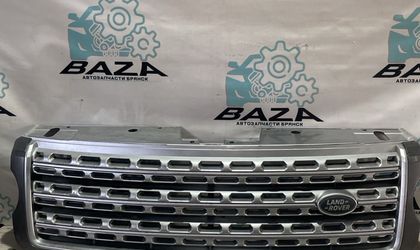 Решетка радиатора Land Rover Range Rover IV 2016