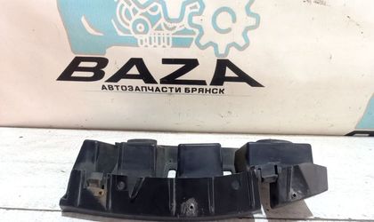 Кронштейн крепления бампера Skoda Rapid I рест...