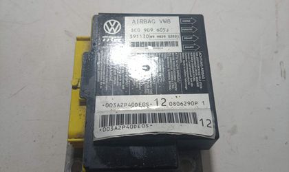 Блок управления Airbag Volkswagen Passat B6 