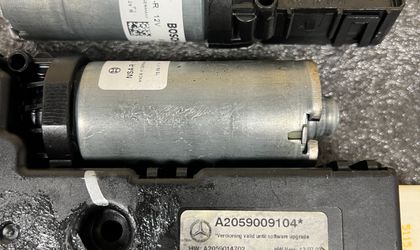Моторчик люка панорамы w205 c205 x166 w166