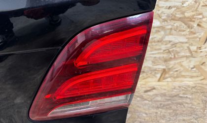 Фонарь крышки багажника правый gle 166 w166 gle166