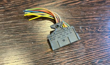 Фишка разъем Mercedes A0325458328