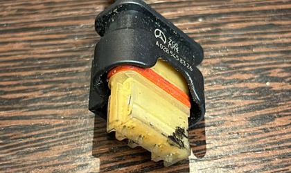 Разъем фишка Mercedes A0285458326