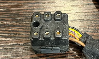 Разъем колодка Mercedes A0105451128