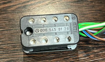 Разъем колодка Mercedes A0065458128