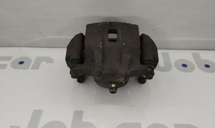 Суппорт тормозной передний Toyota Harrier MCU36 2005
