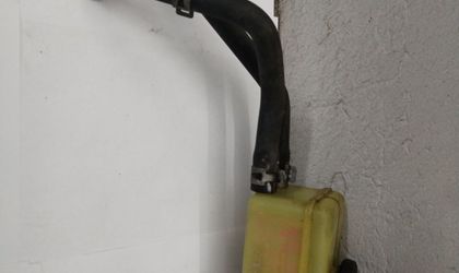 Бачок тормозной жидкости Toyota Nadia 2001 SXM10