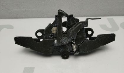 Замок капота Toyota Avensis AZT250 1AZ-FSE