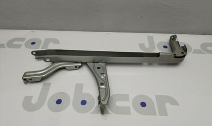 Планка замка капота Toyota Avensis AZT250 1AZ-FSE