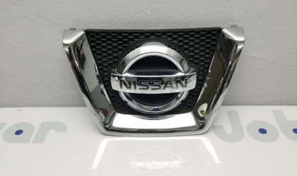 Решетка радиатора Nissan Qashqai 2007 NJ10