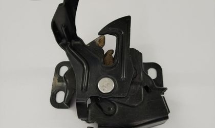 Замок капота Honda Stepwgn RK1 2009–2015