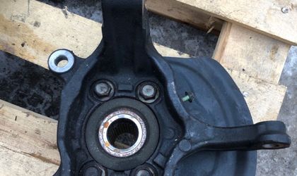 Поворотный кулак правый Nissan X-Trail T31 4wd