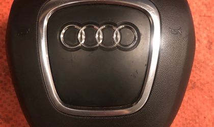 Подушка SRS без патрона руля Audi A6 C6 avant 2,8