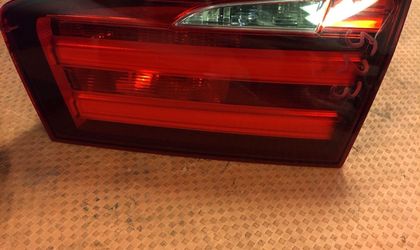 Фонарь крышки багажника правый BMW 5 серия F11