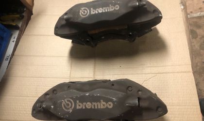 Передние суппорта Brembo Range Rover l322
