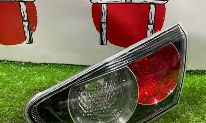 Фонарь задний правый Mitsubishi Lancer X