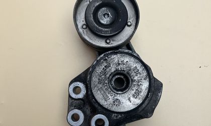 Натяжной ролик  Volkswagen Golf BLG BmY