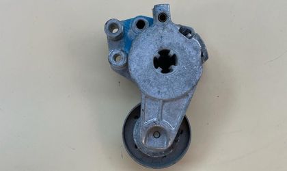 Натяжной ролик Volkswagen 1.4 tsi caxa cavd BLG