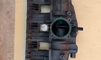 Коллектор впускной Audi A4 B7 BWE BGB