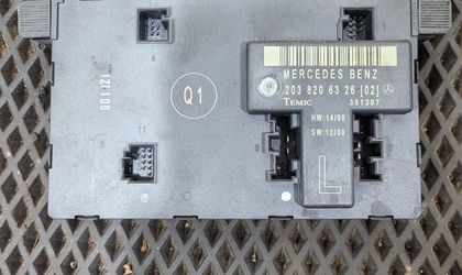 Блок управления двери Mercedes C203 перед правой