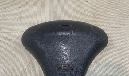 Подушка безопасности в руле Ford Fiesta, Mk4