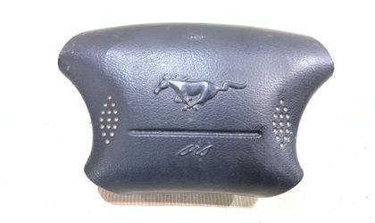 Подушка безопасности в руле Ford Mustang