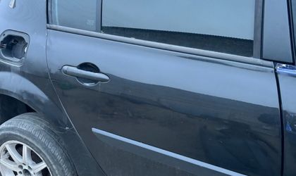 Дверь задняя правая Renault Megane II рестайлинг