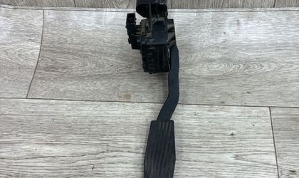 Педаль газа Chevrolet Viva 2004