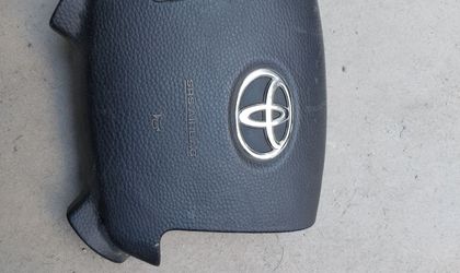 Подушка безопасности водителя Toyota Land Cruiser