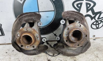 Передний поворотный кулак BMW 1  F20