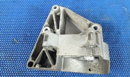 Кронштейн кондиционера BMW 5 e60 m54b22