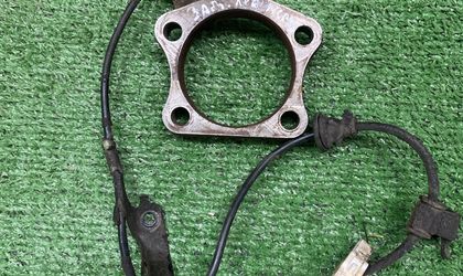 Задний левый датчик ABS Toyota Vitz NCP95