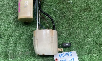 Бензонасос Toyota Vitz  NCP95
