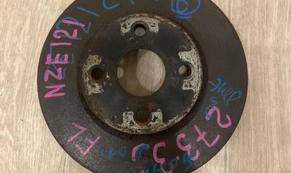 Диск тормозной передний Toyota Corolla NZE124