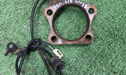 Задний левый датчик ABS Toyota Vitz NCP95