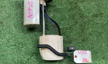 Бензонасос Toyota Ractis  NCP125