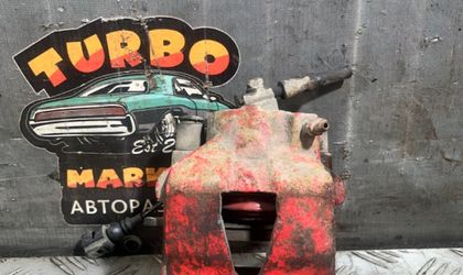 Суппорт передний левый Volkswagen Golf Mk4