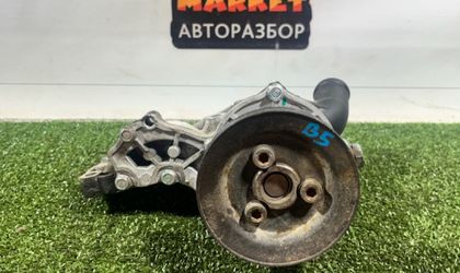 Насос водяной помпа Volkswagen Passat B5