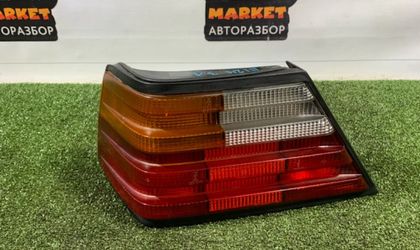 Фонарь задний левый Mercedes-Benz E-Класс W124