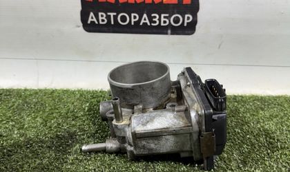 Дроссельная заслонка Nissan Tiida C11