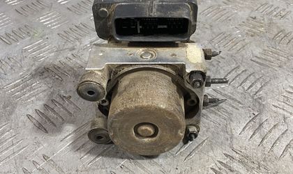 Блок ABS Mazda 6 I (GG) 2004 1.8 L8
