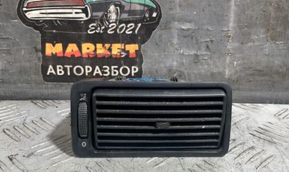Воздуховод правый Volkswagen Golf Mk4
