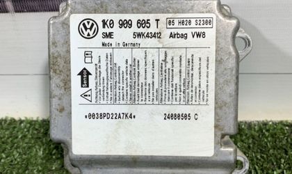 Блок управления Airbag Skoda Octavia a5