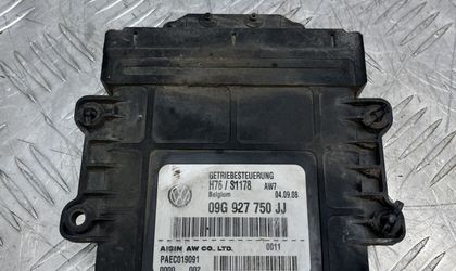 Блок управления АКПП Volkswagen Passat B6 (200...