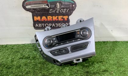 Блок климат контроля Ford Focus III 2011