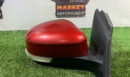 Зеркало боковое правое Ford Focus III 2011